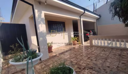 Casa à venda com edícula na vila Santa Luzia em Botucatu-SP
