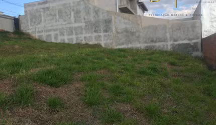 Terreno á venda no Jardim Itália com 750m² em Botucatu-SP