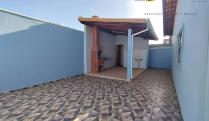 Casa linda localizada no Jardim Real Park em Botucatu-SP