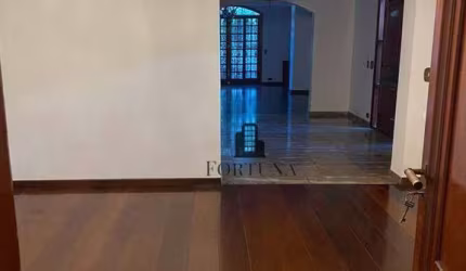 Sobrado em Vila Fechada com 3 dormitórios, 240 m² - venda por R$ 4.000.000 ou aluguel por R$ 12.200/mês - Jardim Paulista - São Paulo/SP