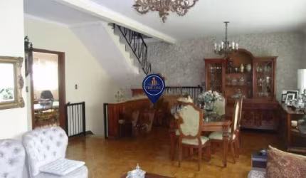 Sobrado para venda, com 350M², 4 dormitórios, 1 suite, 4 vagas, localizado no Jardim da Glória