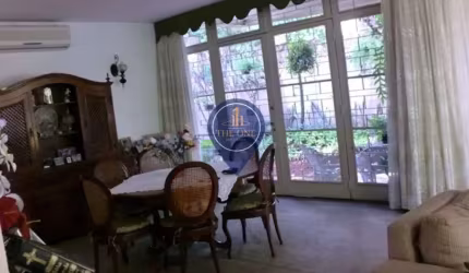 Excelente Sobrado á venda com 3 dormitórios sendo 1 deles Suíte na Vila Madalena
