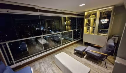 Apartamento à venda com 2 dormitórios, 1 suite e 2 vaga de garagem, localizado no Campo Belo, São P