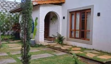 Casa 3 Dormitorios 3 Suites  4 Vagas 480m2 à venda, Indianópolis, São Paulo, SP