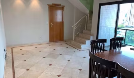 Cobertura Duplex de 250m² para venda e locação, com 3 dormitórios, 1 suíte e 1 vaga, localizado na