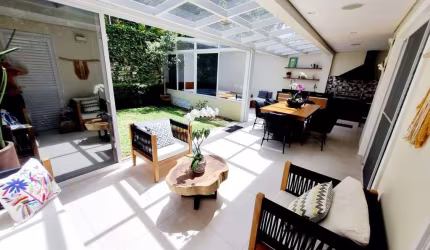 Casa de condominio à venda 3 Dormitorios 3 Suites 3 Vagas 338 m2, Chácara Monte Alegre, São Paulo,