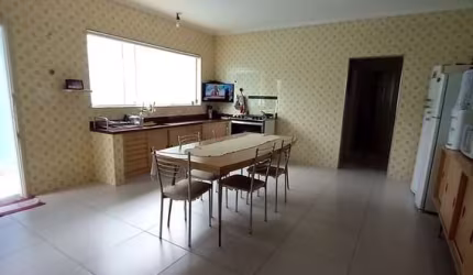 Casa à venda, com 160m², 3 dorms, 1 suíte, 1 vaga localizado no Vila Carrão, São Paulo, SP