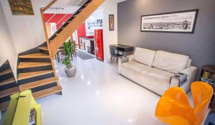 Casa à venda com 110m,  02 dormitótios, 01 vaga, Ar condicionado,  Pinheiros, São Paulo, SP