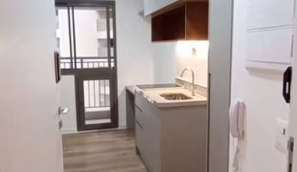 Studio NOVO e SEMI-MOBILIADO à venda, Santo Amaro, São Paulo, SP. com 1 Dormitório, Sacada, Ar-cond