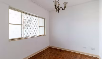 Sobrado de 150m² à venda, Cambuci, São Paulo, SP. com 3 Dormitórios espaçosos, Sala ampla, 2 Vagas