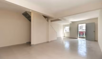 Casa à venda com 170m, com 02 dormitórios,03 salas Perdizes, São Paulo, SP