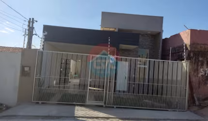 Ótima Residência Bairro Cidade Verde. codigo: 75456