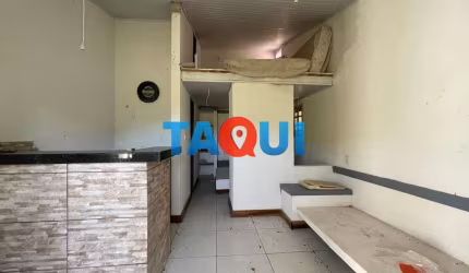 Quitinete à venda na região do Peró, em CABO FRIO - RJ