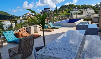 Loft com 1 quarto à venda na Avenida Júlio D'acia Barreto, --, Carvoeira, Florianópolis por R$ 695.000