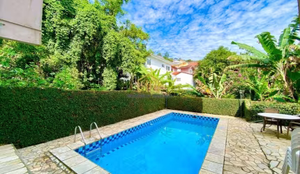 Casa com 4 quartos à venda na Rua Vereador Frederico Veras, --, Pantanal, Florianópolis por R$ 1.690.000