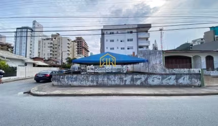 Terreno à venda na Rua João de Deus Machado, --, Trindade, Florianópolis por R$ 1.600.000