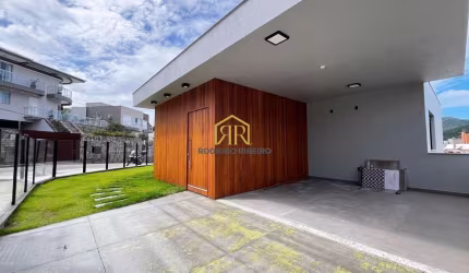 Casa com 3 quartos à venda na Rua Acelon Eduardo da Silva, --, Córrego Grande, Florianópolis por R$ 2.950.000