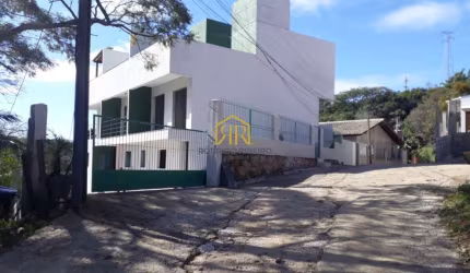 Prédio à venda na Rua Professora Leonor de Barros, --, Pantanal, Florianópolis por R$ 960.000