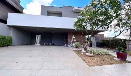 Casa com 3 dormitórios à venda, 410 m² por R$ 3.100.000,00 - Parque Residencial Damha V - São José