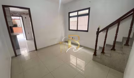 Sobrado com 3 dormitórios à venda por R$ 597.000 - Jardim dos Pássaros - Guarujá/SP