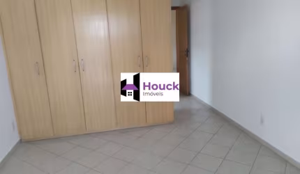 Casa à venda na Rua Irmã Maria Amélia, Vila Pirituba, São Paulo por R$ 780.000