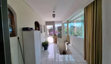 Casa com 3 quartos à venda na Rua Itapiraco, Vila Zulmira, São Paulo por R$ 680.000