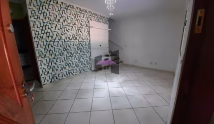 Casa com 2 quartos à venda na Avenida Myrim, Vila Clarice, São Paulo por R$ 470.000