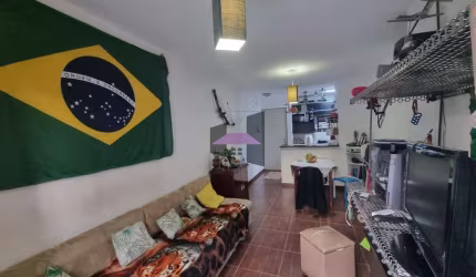 Apartamento com 3 quartos à venda na Rua Miguel Petrilli, Vila Jaraguá, São Paulo por R$ 360.000