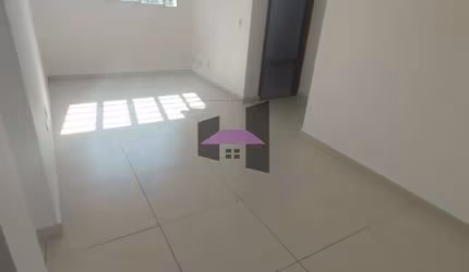 Apartamento com 2 quartos para alugar na Rua Coronel José Venâncio Dias, Jaraguá, São Paulo por R$ 1.350