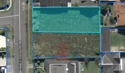 Terreno à venda em Curitiba-PR, Santa Felicidade com 600m² de área - A oportunidade que você estava esperando!