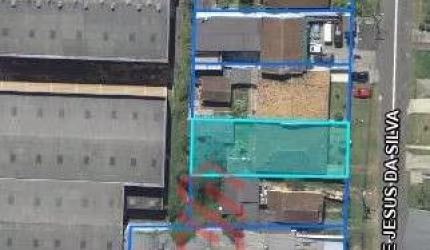 Terreno Comercial de 715m² à Venda em Curitiba-PR, Bairro Santo Inácio: Oportunidade Única!