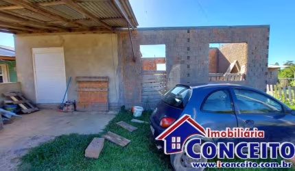 C313 - Residência em região de moradia no balneário Albatroz