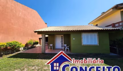 C826 - Excelente residência a 150 metros do mar no balneário Albatroz