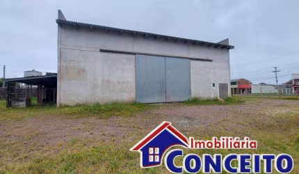 PC06 - Excelente pavilhão localizado na avenida principal em Marisul