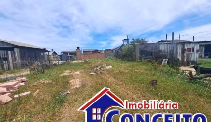 T31 - Ótimo terreno medindo 300m² localizado em região de moradores