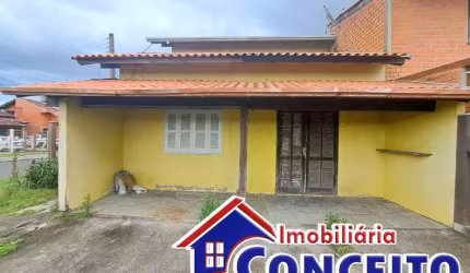 G1029 - Ótimo geminado de esquina em excelente localização no Cento de Imbé