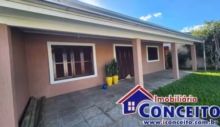 C240 - Excelente residência próxima do mar no balneário Presidente