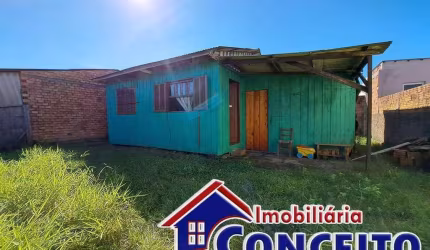 C427 - Chalé composto de 02 dormitórios em ótima localização em Mariluz