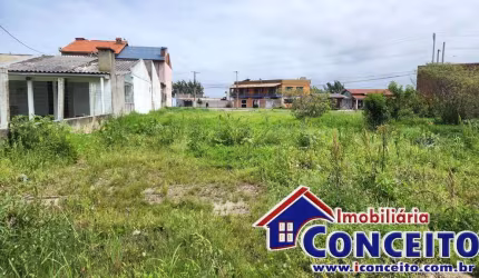 T80 - Lindo terreno com ótima localização próximo a comércios