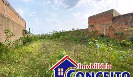 T184 - Excelente lote medindo 416m² localizado em região de moradores