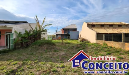 T247 - Excelente terreno localizado a 50 metros do mar no balneário Imara