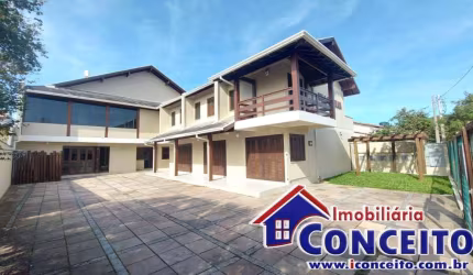 AP22 - Ótimo duplex com 2 dormitórios a 225 metros do mar em Mariluz