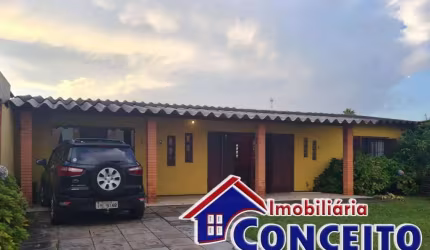 C1005 - Residência de alvenaria localizada no Centro de Imbé