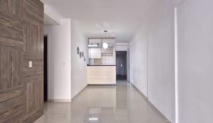 Apartamento com 3 Dormitórios - Jd. Aquarius -
