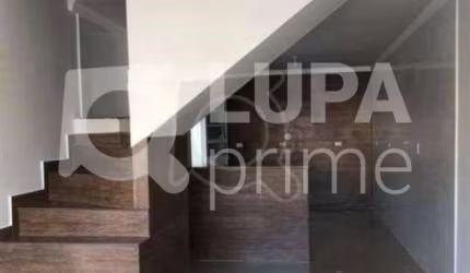 SOBRADO COM 2 QUARTOS PARA VENDA NO TUCURUVI