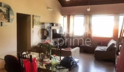 SOBRADO COM 4 QUARTOS PARA VENDA NA VILA ISOLINA MAZZEI