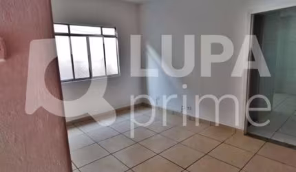 CASA TÉRREA COM 3 QUARTOS PARA VENDA, VILA MEDEIROS