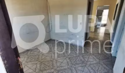 SOBRADO COM 3 QUARTOS E 5 VAGAS PARA VENDA, JARDIM NOVA ESPERANÇA, FRANCISCO MORATO