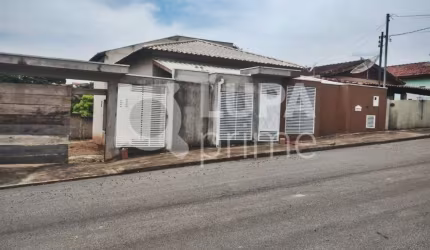 SOBRADO COM 5 QUARTOS PARA VENDA, MONTE SIÃO, MINAS GERAIS
