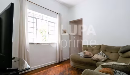 Casa com 2 dormitórios a venda em Santana!